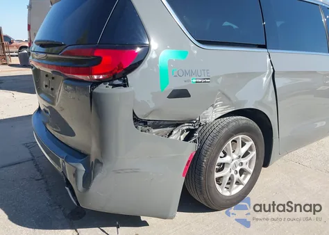 2025 Chrysler Pacifica Select z USA, uszkodzony, nr VIN 2C4RC1BG3SR541745